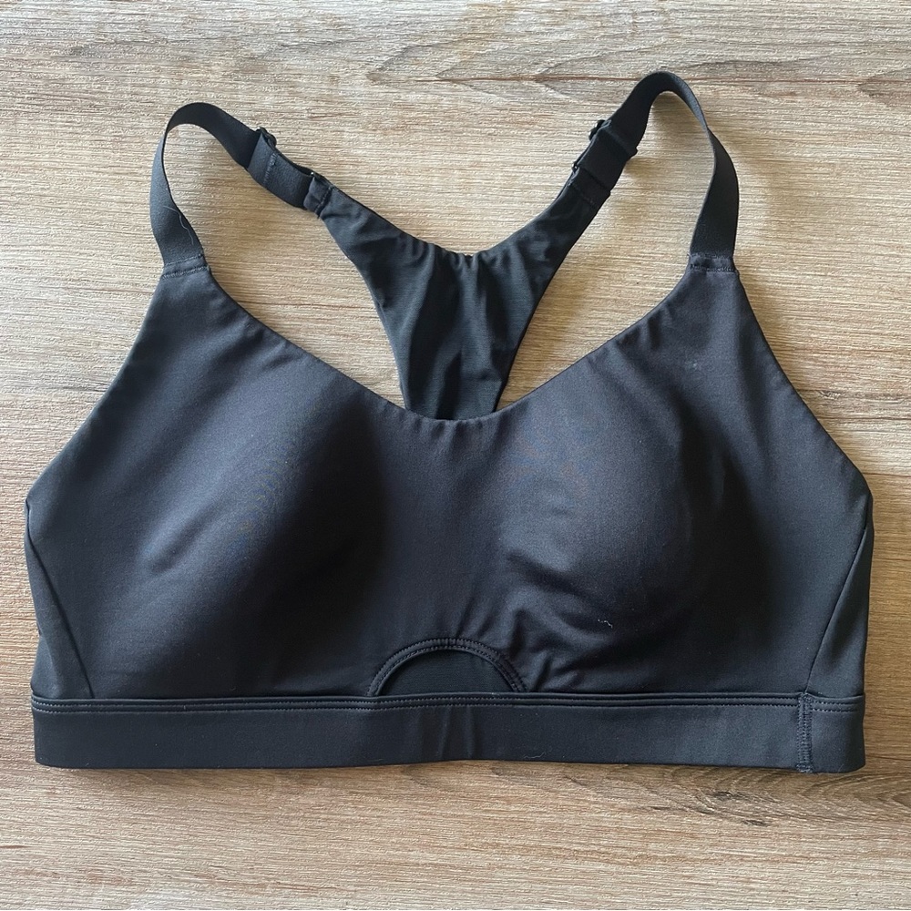 Victoria’s Secret sport bra